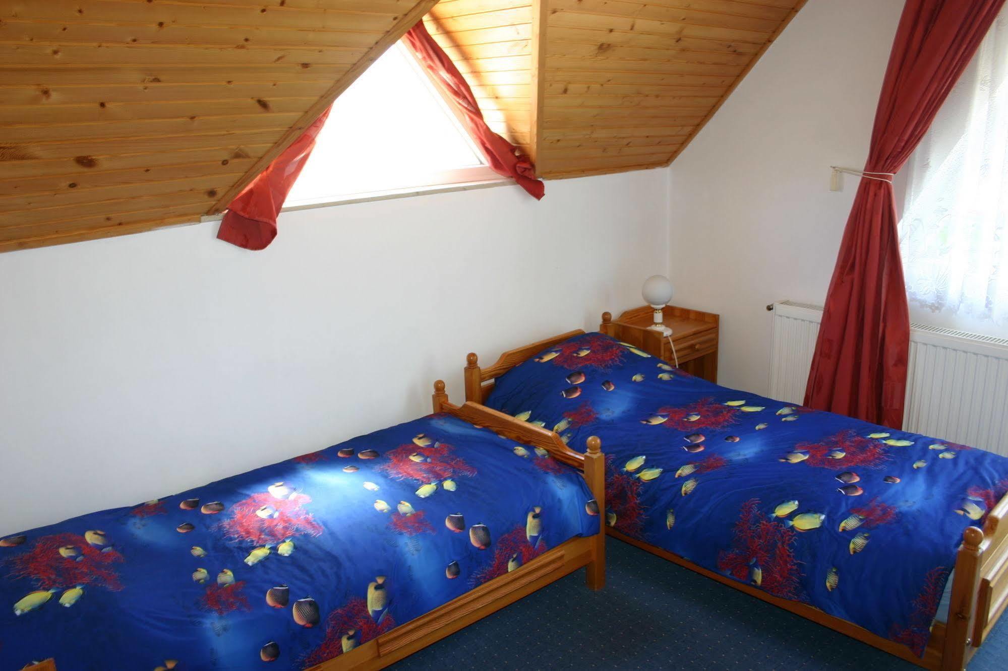 Lorelei Pension Adults Only Gyenesdiás Eksteriør billede