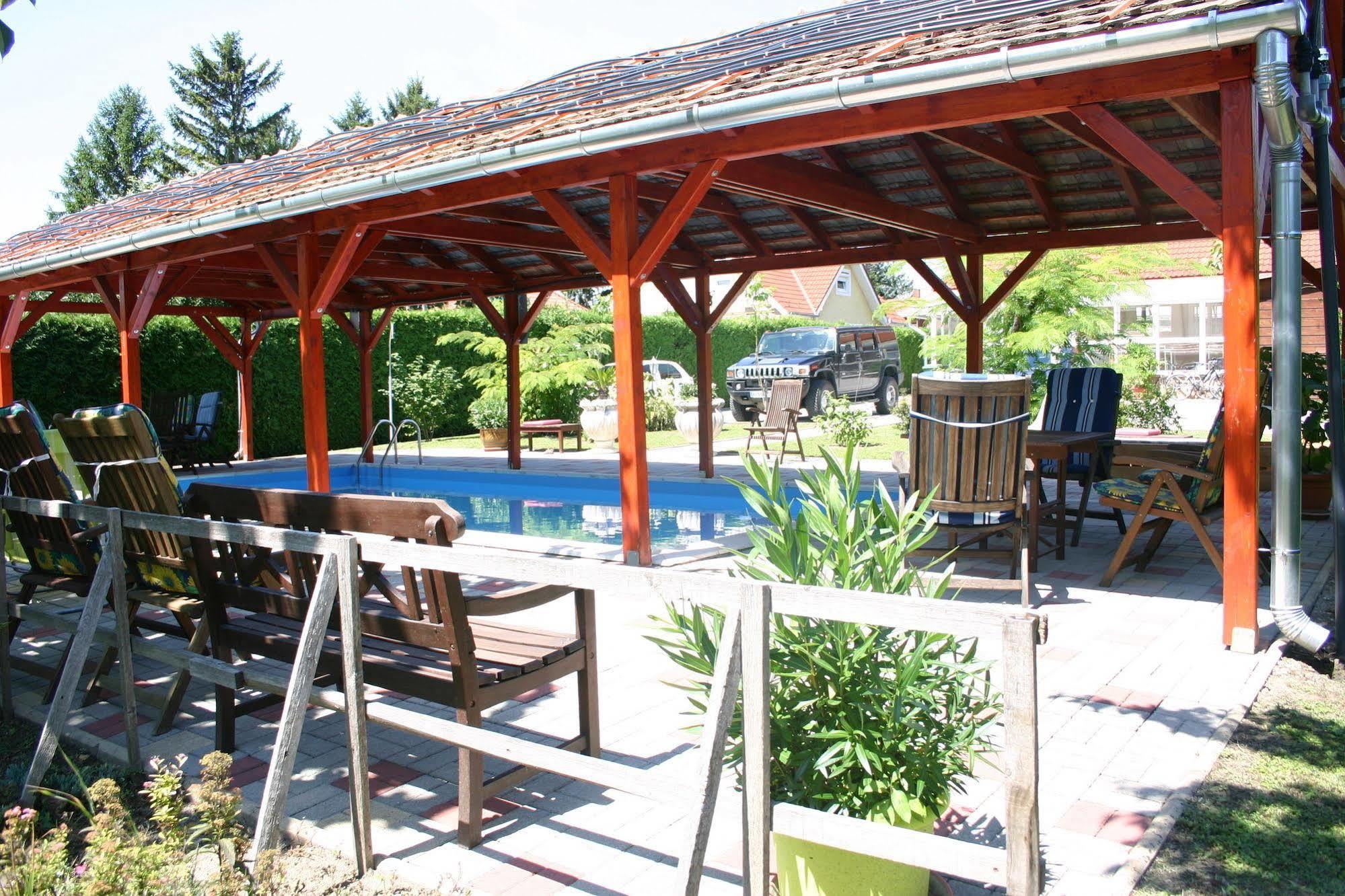 Lorelei Pension Adults Only Gyenesdiás Eksteriør billede